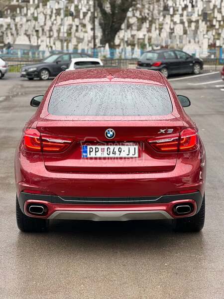 BMW X6 40d virtuel matrix