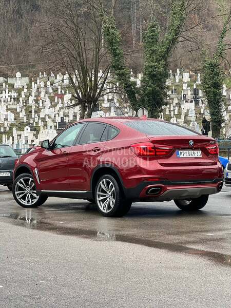 BMW X6 40d virtuel matrix