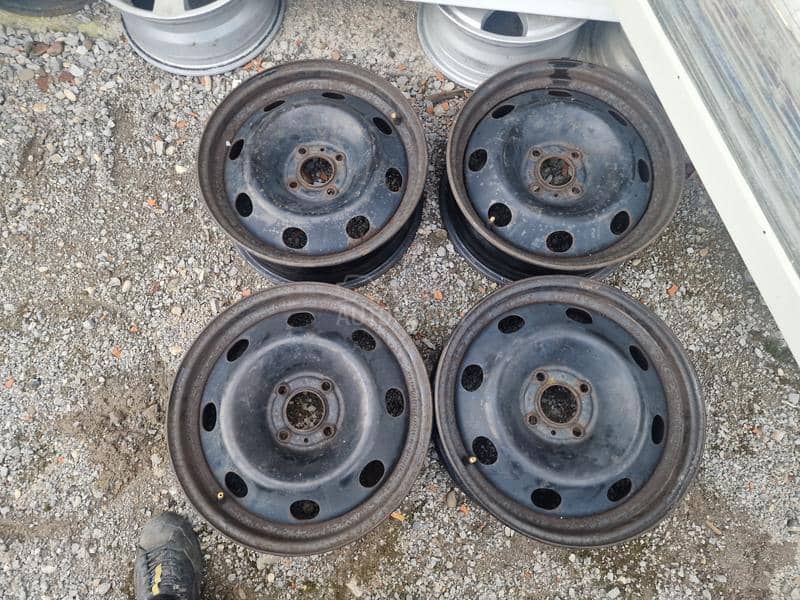 Čelične felne  16" 4 x 108