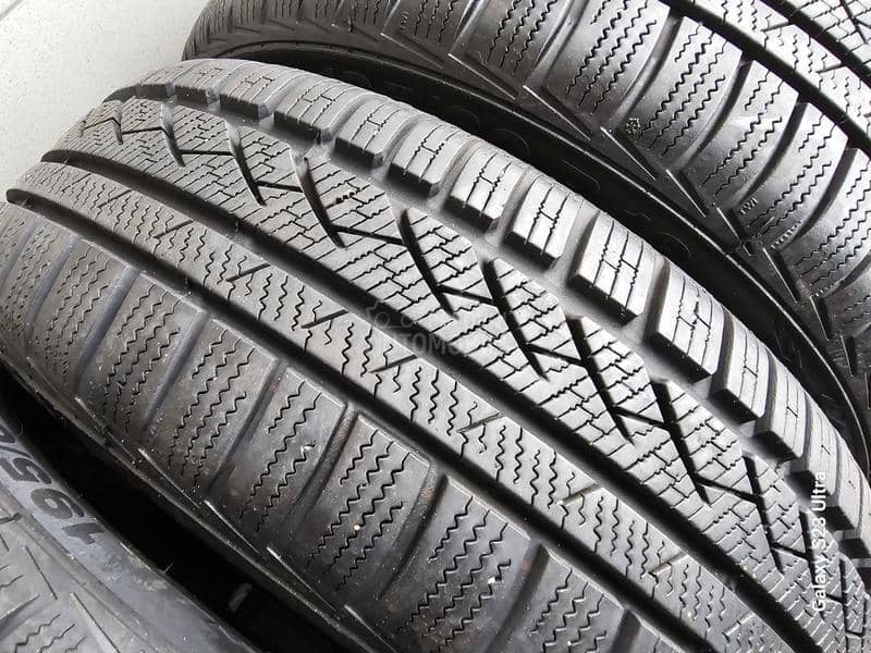 Continental 195/60 R16 Zimska