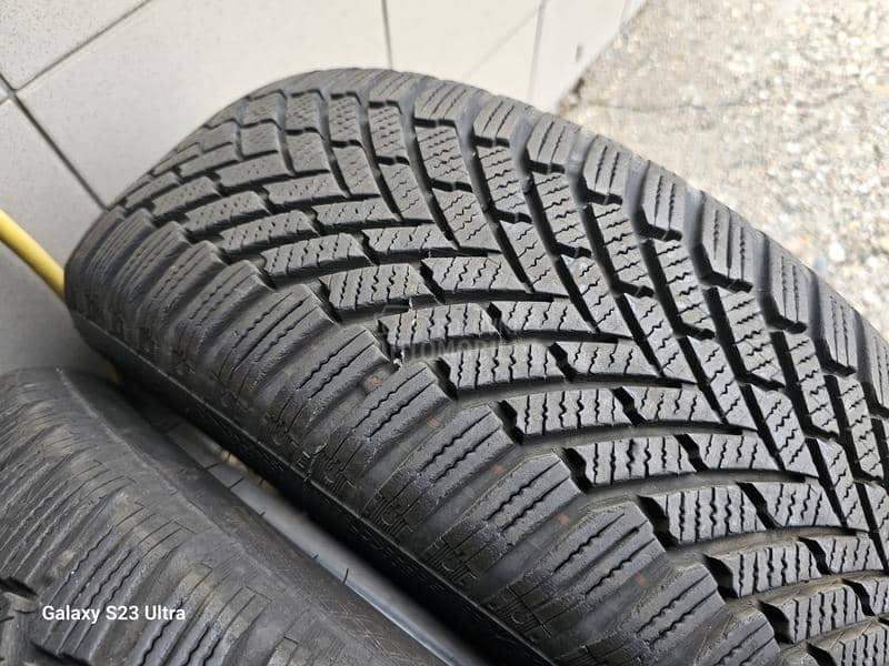 Continental 195/60 R16 Zimska