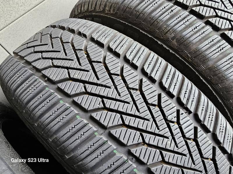 Semperit 215/60 R16 Zimska