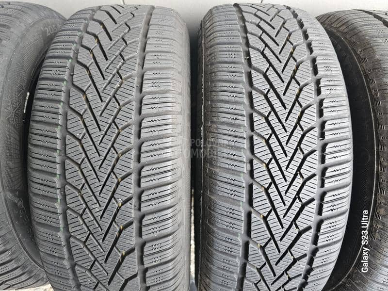 Semperit 215/60 R16 Zimska