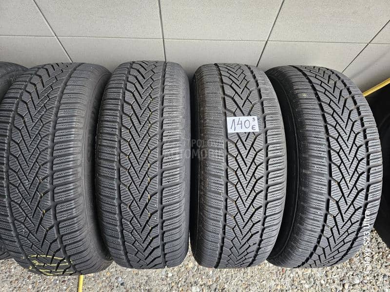 Semperit 215/60 R16 Zimska