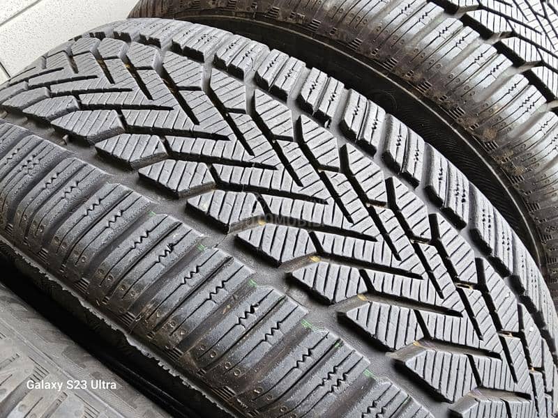 Semperit 215/60 R16 Zimska