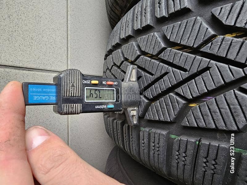 Semperit 215/60 R16 Zimska