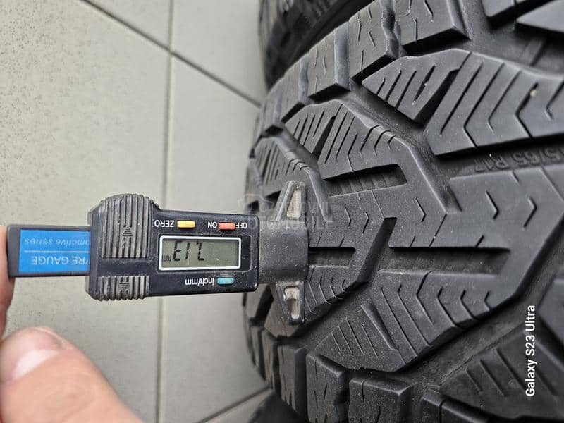 Taurus 215/65 R17 Zimska