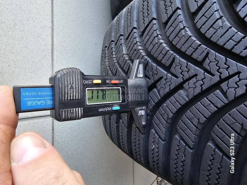 Hankook 205/55 R16 Zimska
