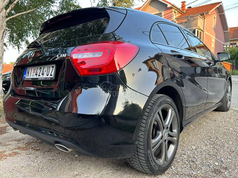 Mercedes Benz A 180 amg/f1aut/led/nav