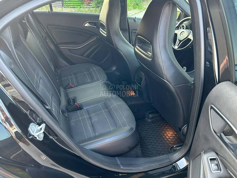 Mercedes Benz A 180 amg/f1aut/led/nav