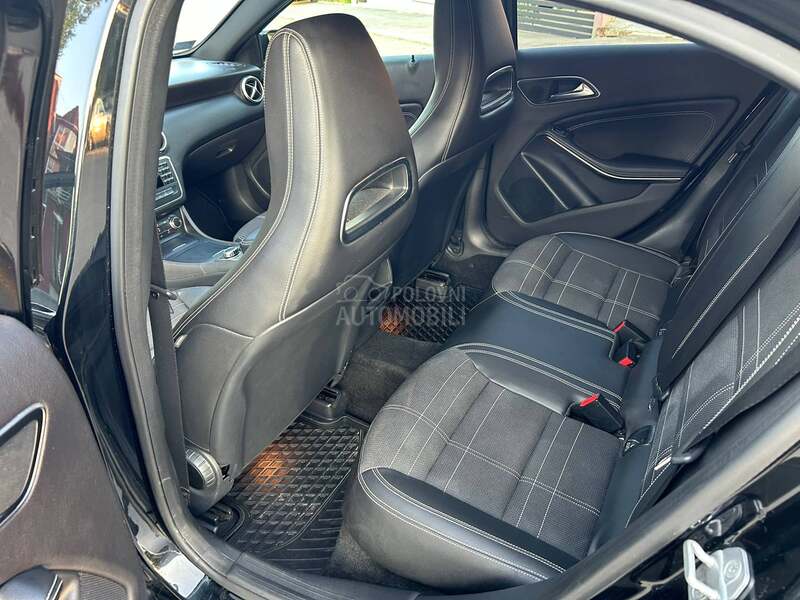 Mercedes Benz A 180 amg/f1aut/led/nav
