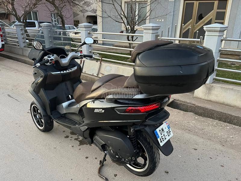 Piaggio Mp3 300 Business 2kom.