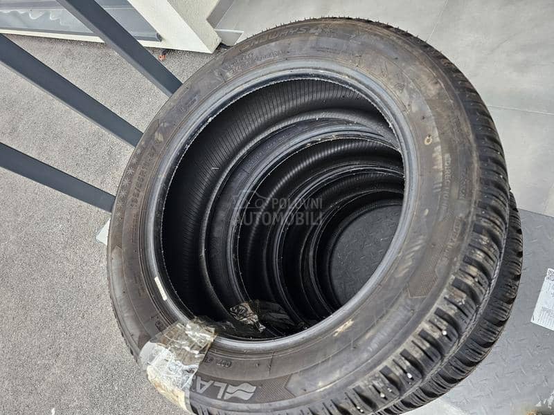 Lassa 195/55 R16 Zimska