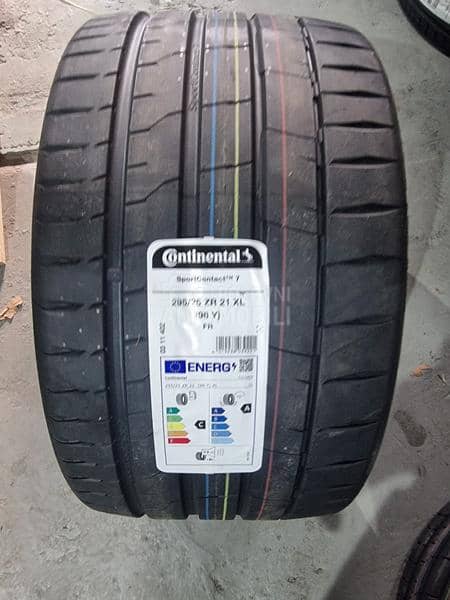 Continental 295/25 R21 Letnja
