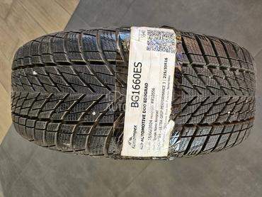 Goodyear 215/55 R16 Zimska