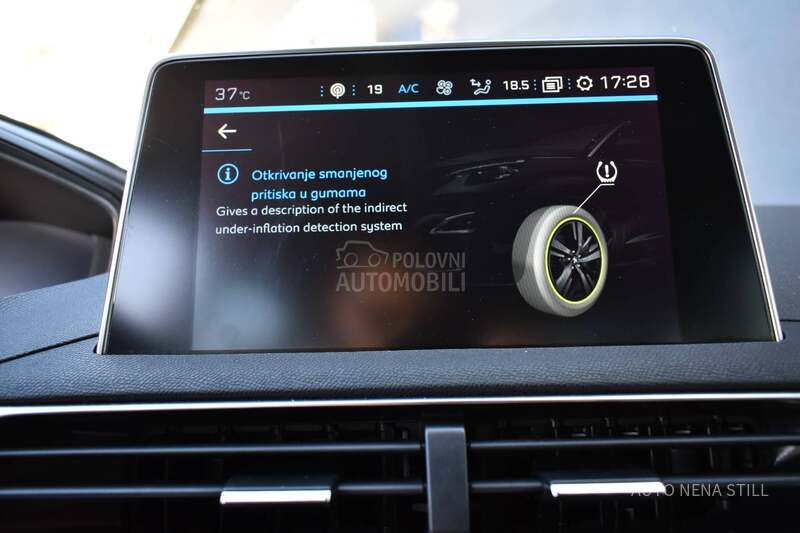 Peugeot 5008 Business 1.5Hdi AT