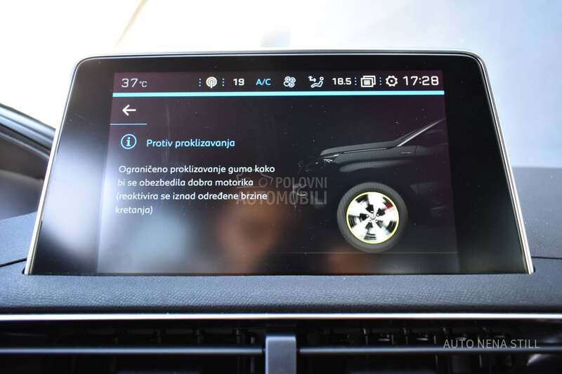 Peugeot 5008 Business 1.5Hdi AT