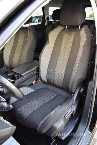 Peugeot 5008 Business 1.5Hdi AT