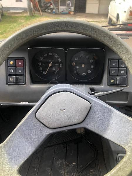 Zastava Yugo Tempo 
