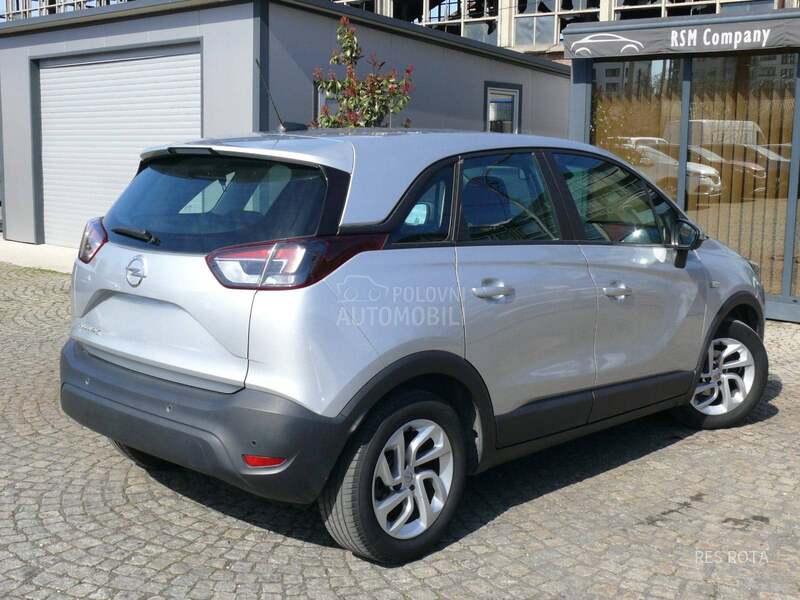 Opel Crossland X  