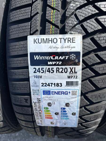 Kumho 275/40 R20 Zimska