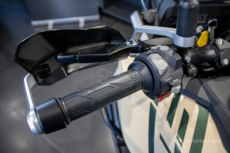 QJMOTOR SRT 600 SX A2