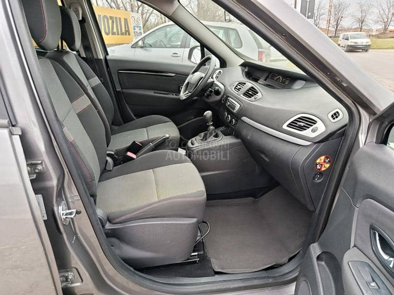 Renault Scenic 1.2
