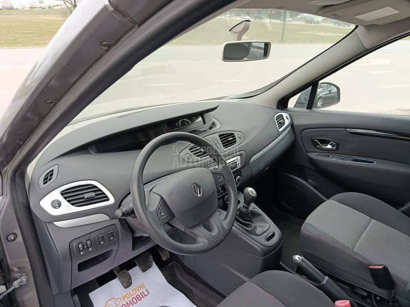 Renault Scenic 1.2