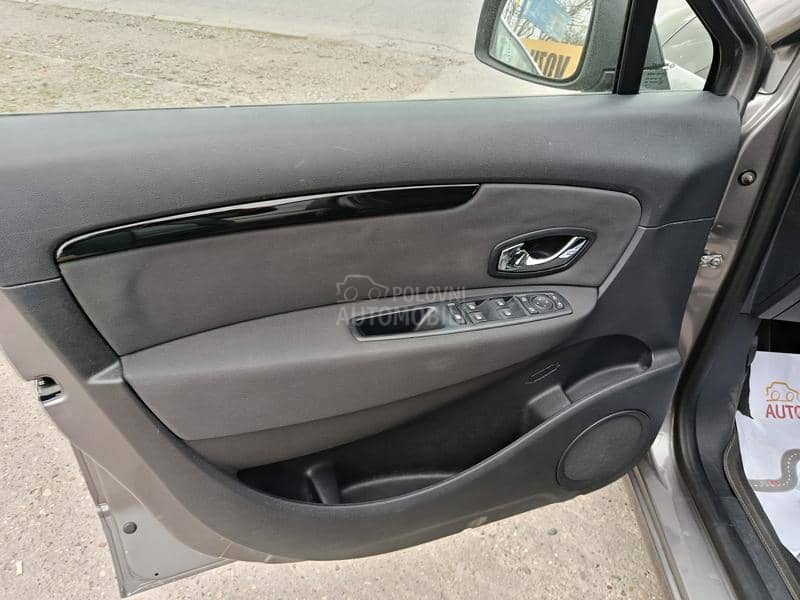 Renault Scenic 1.2
