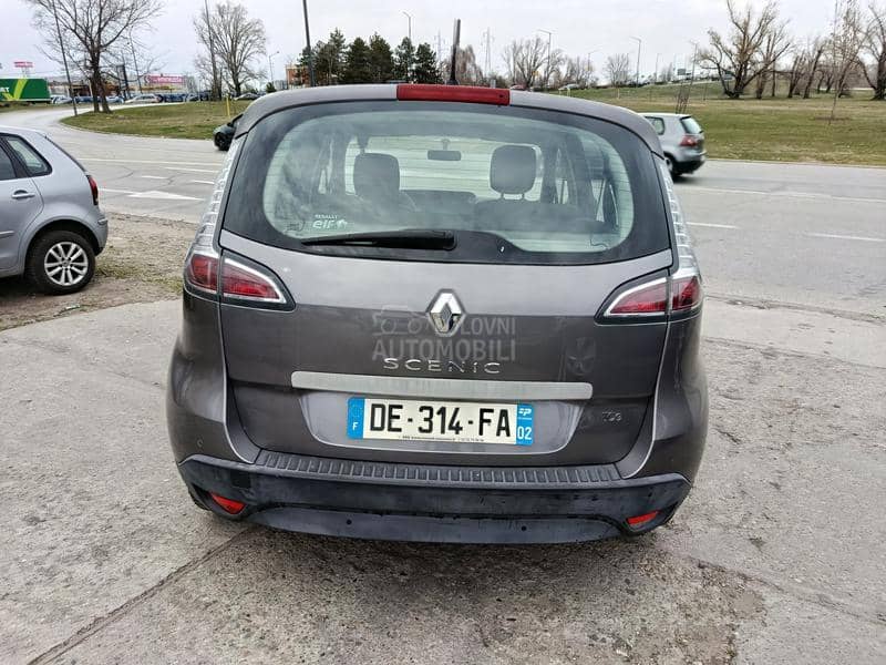 Renault Scenic 1.2