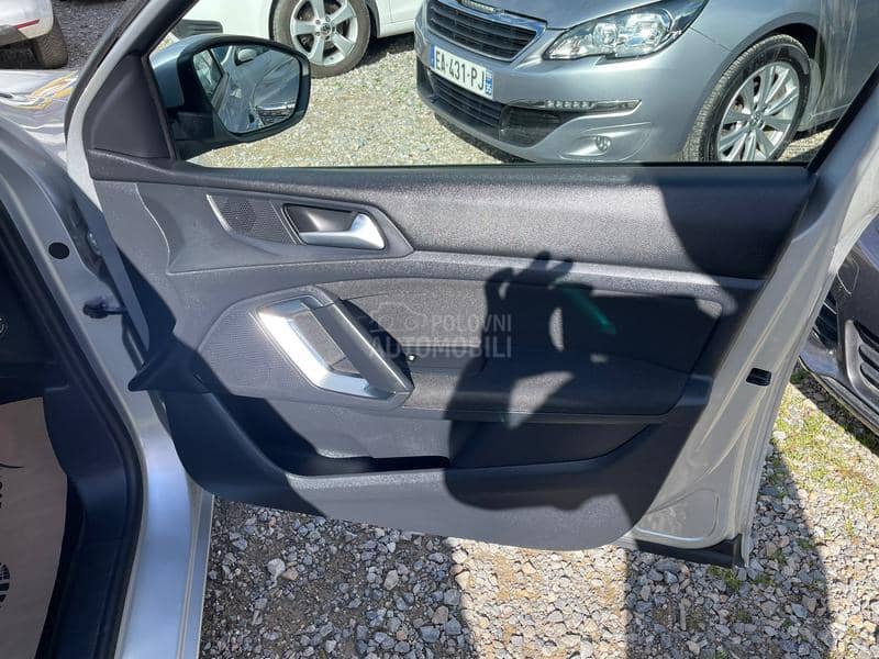 Peugeot 308 1.6 BlueHDI