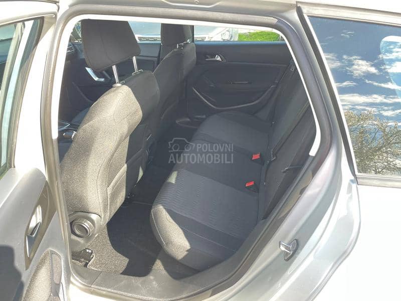 Peugeot 308 1.6 BlueHDI