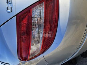 Levo stop svetlo za Mercedes Benz C Klasa od 2007. do 2014. god.