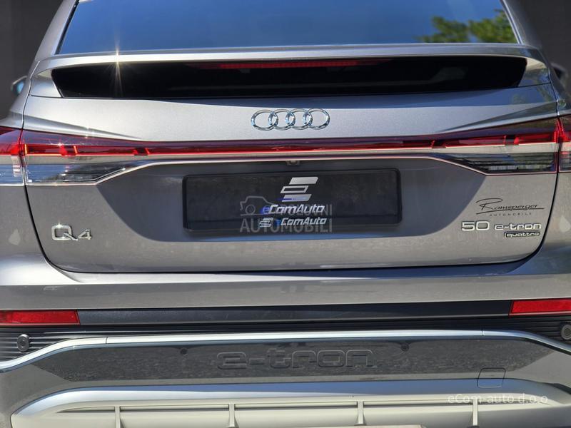 Audi Q4 e-tron S LINE