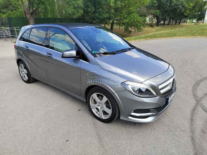 Mercedes Benz B 200 NGT