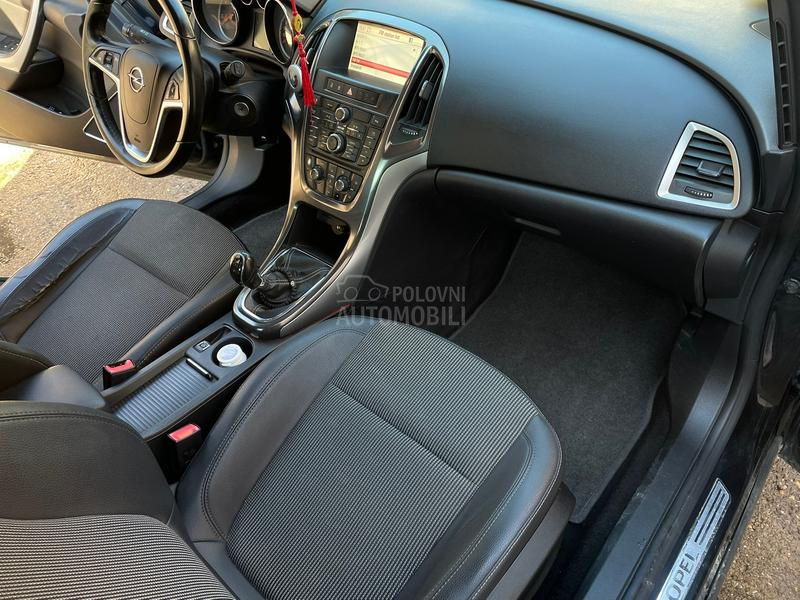 Opel Astra J 1.7 cdti