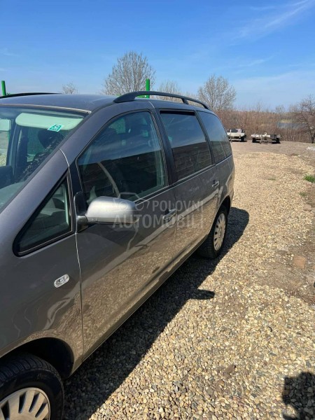 Seat Alhambra -  kompletan auto u delovima