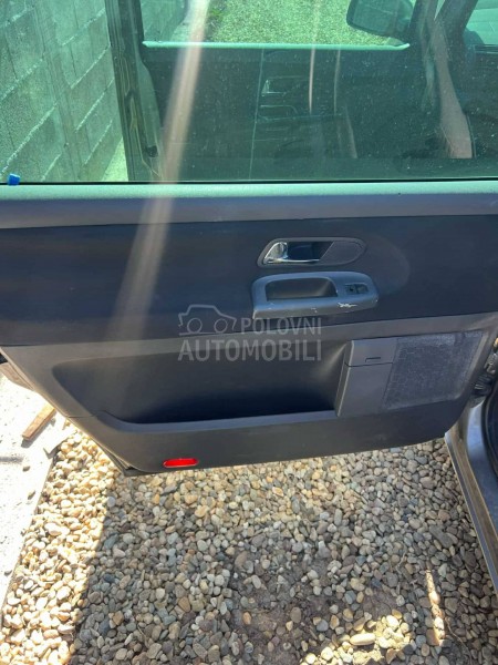 Seat Alhambra -  kompletan auto u delovima