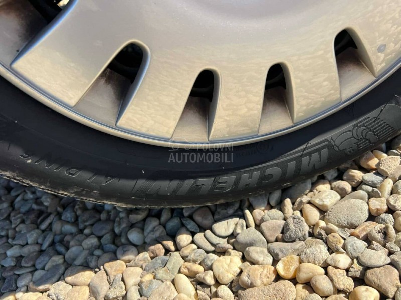 Seat Alhambra -  kompletan auto u delovima