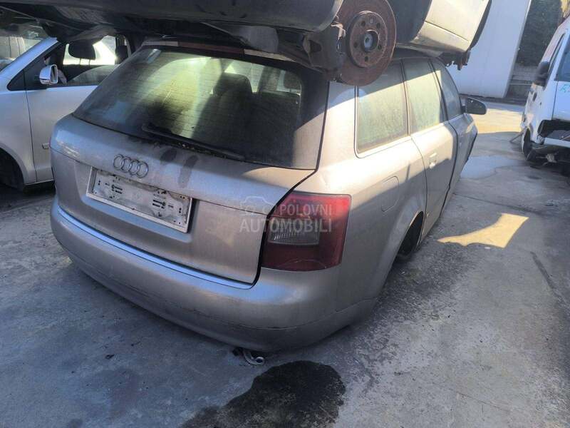 Audi A4 B6 2004. god. -  kompletan auto u delovima