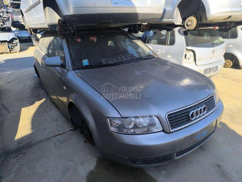 Audi A4 B6 2004. god. -  kompletan auto u delovima