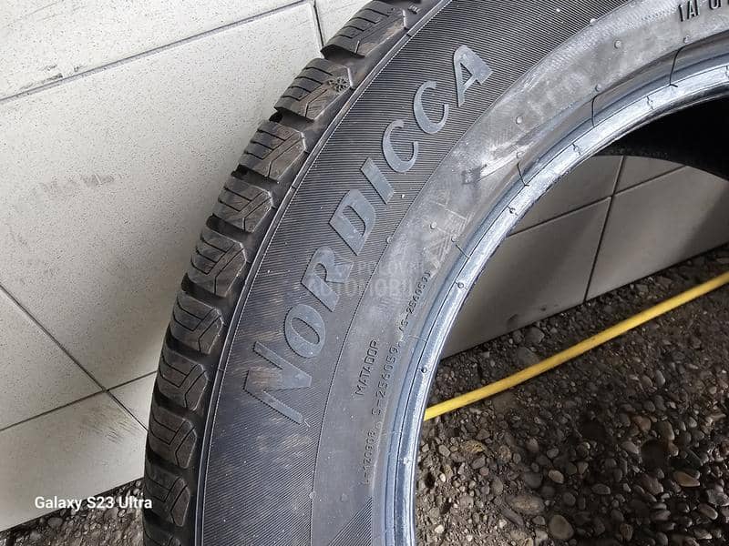 Matador 215/65 R17 Zimska