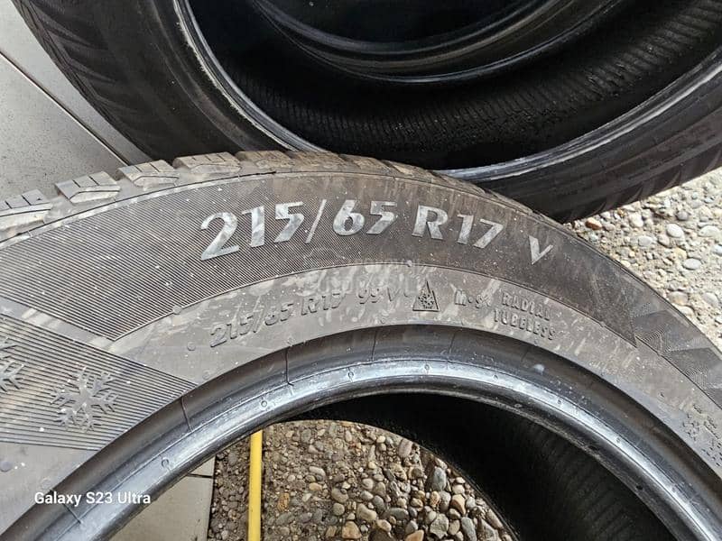 Matador 215/65 R17 Zimska