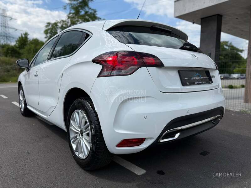 Citroen DS4 1.6hdi/NAV/LED
