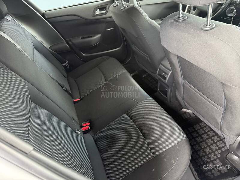 Citroen DS4 1.6hdi/NAV/LED