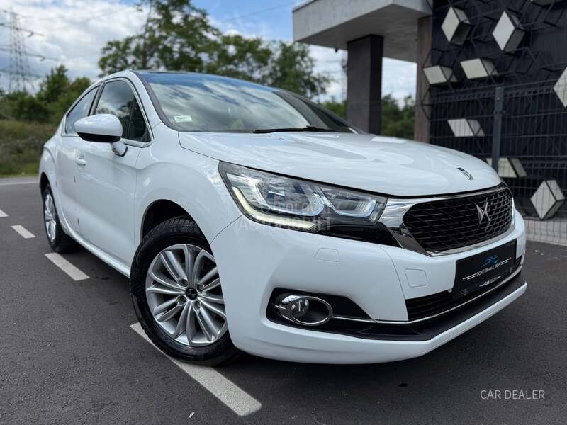 Citroen DS4 1.6hdi/NAV/LED