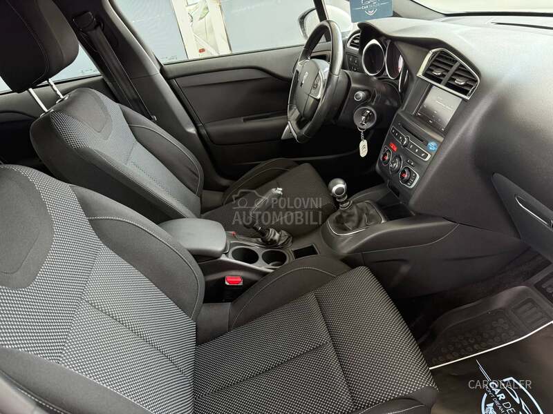 Citroen DS4 1.6hdi/NAV/LED
