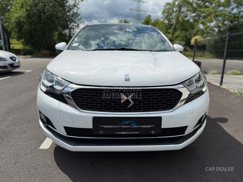 Citroen DS4 1.6hdi/NAV/LED