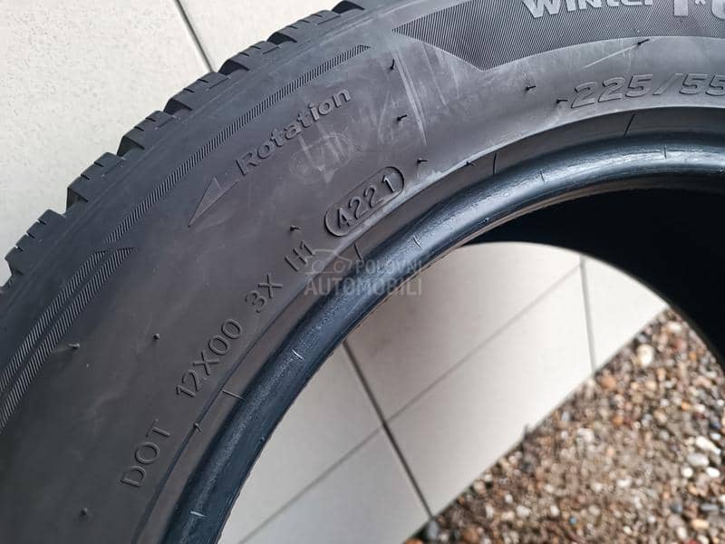 Hankook 225/55 R18 Zimska
