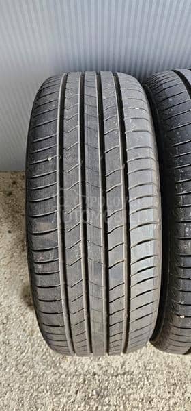 Kumho 215/55 R18 Letnja